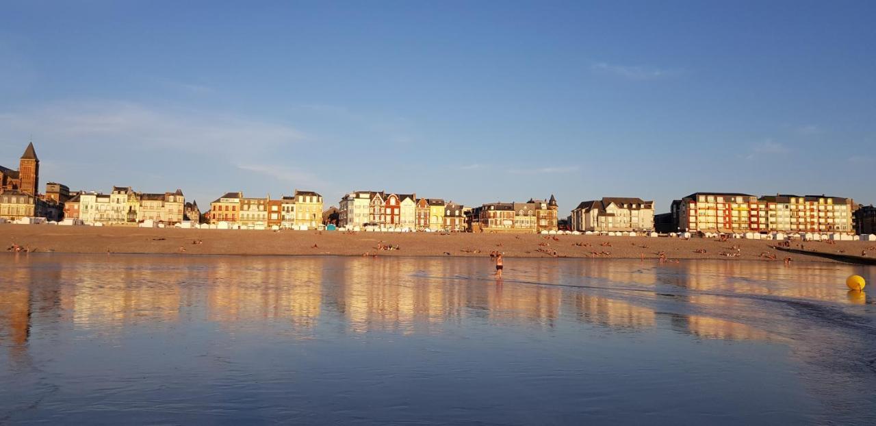 Plage A 50M Appartement Reves De Mer Villa Les Bains De Mers Exterior foto